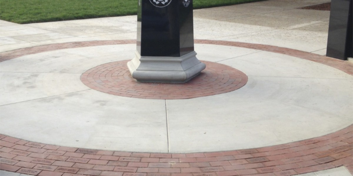 Glendora War Memorial